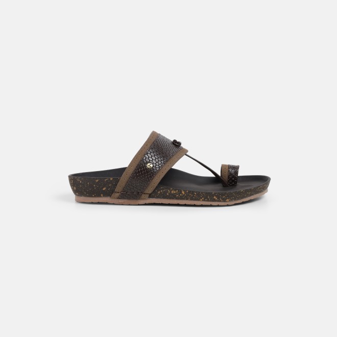 Mochi Men Brown Ethnic Kolhapuris (SKU: 16-901261-12-39)