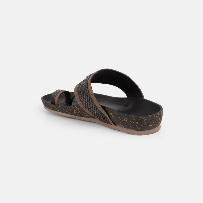 Mochi Men Brown Ethnic Kolhapuris (SKU: 16-901261-12-39)