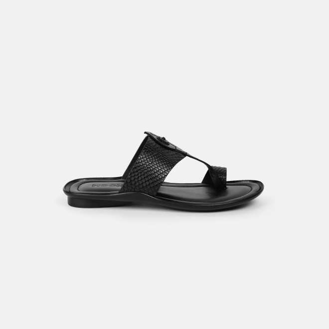 Mochi Men Black Ethnic Kolhapuris (SKU: 16-901267-11-39)