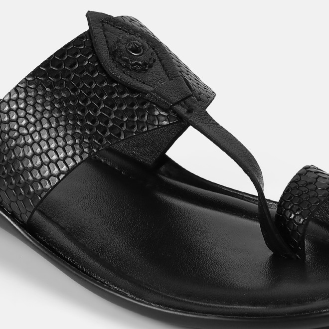 Mochi Men Black Ethnic Kolhapuris (SKU: 16-901267-11-39)