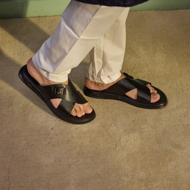 Mochi Men Black Casual Slip-Ons (SKU: 16-969-11-40)