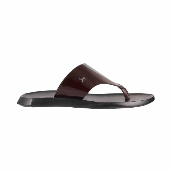 Mochi Men Maroon Casual Slippers (SKU: 16-9837-44-40) Mochi Men Maroon Casual Slippers (SKU: 16-9837-44-40)