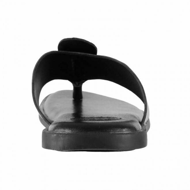 Mochi Men Black Casual Chappals (SKU: 16-9920-11-40)