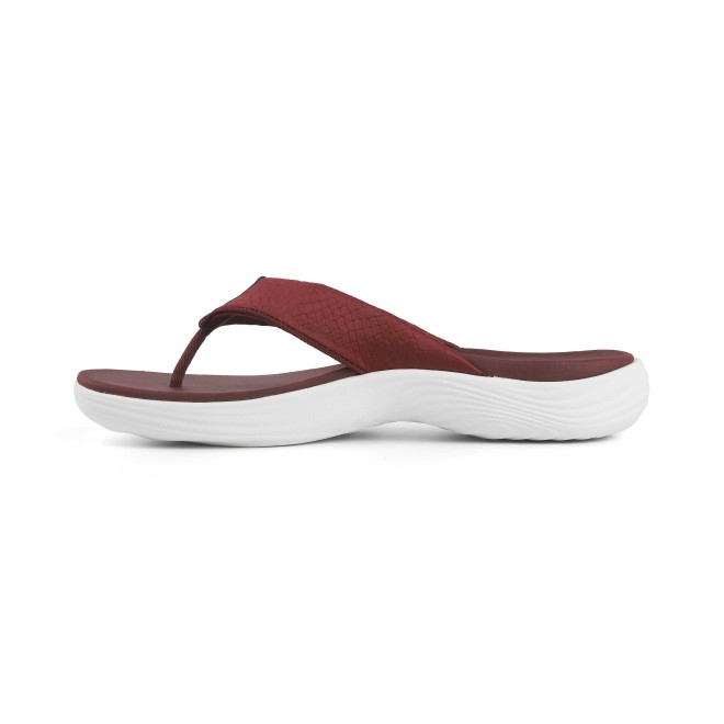 Clarks Women Maroon Casual Slippers (SKU: 161-1627-44-4)