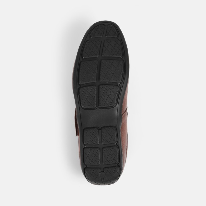 Mochi Men Tan Casual Slip Ons (SKU: 18-1044-23-40)