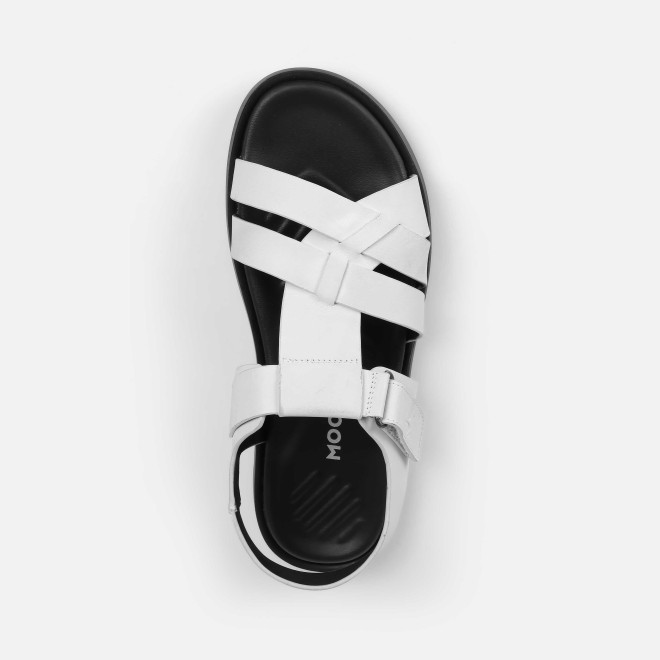 Mochi Men White Casual Sandals (SKU: 18-1127-16-42)