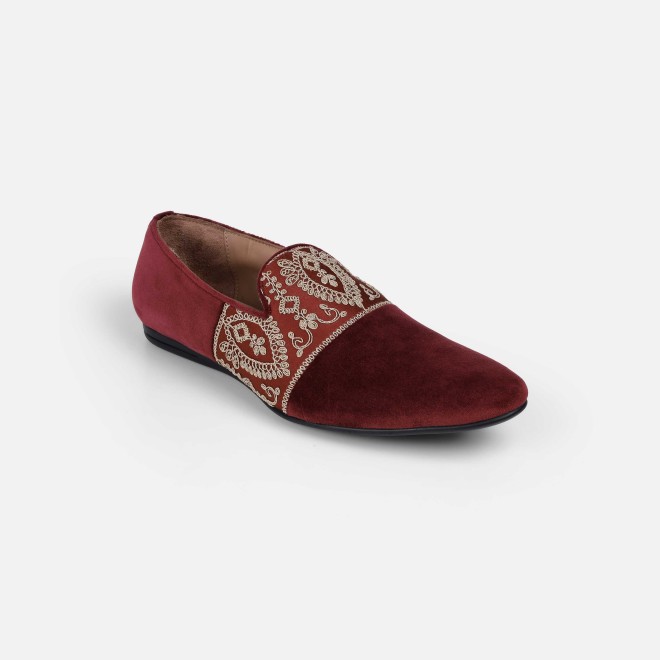 Mochi Men Wine Ethnic Jutis
