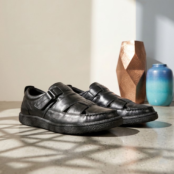 Mochi Men Black Casual Sandals (SKU: 18-1170-11-40)