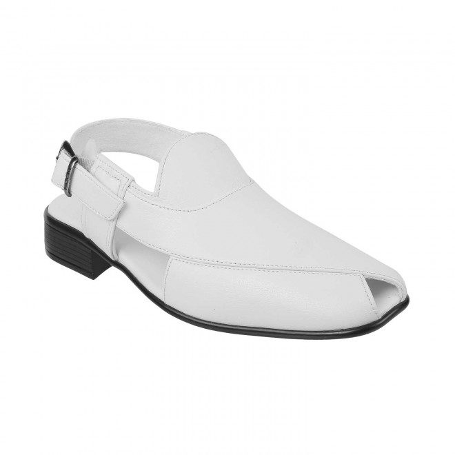 Mochi Men White Ethnic Pathani Sandals (SKU: 18-1359-16-43)