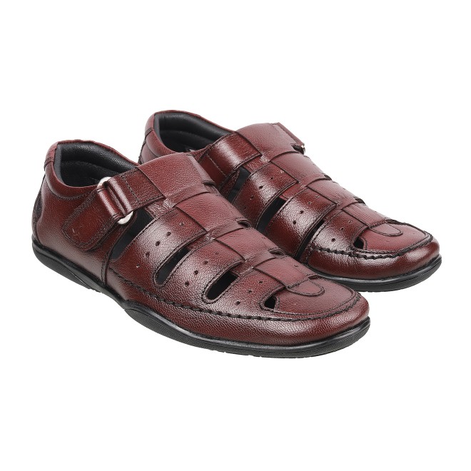 Men Maroon Casual Sandals