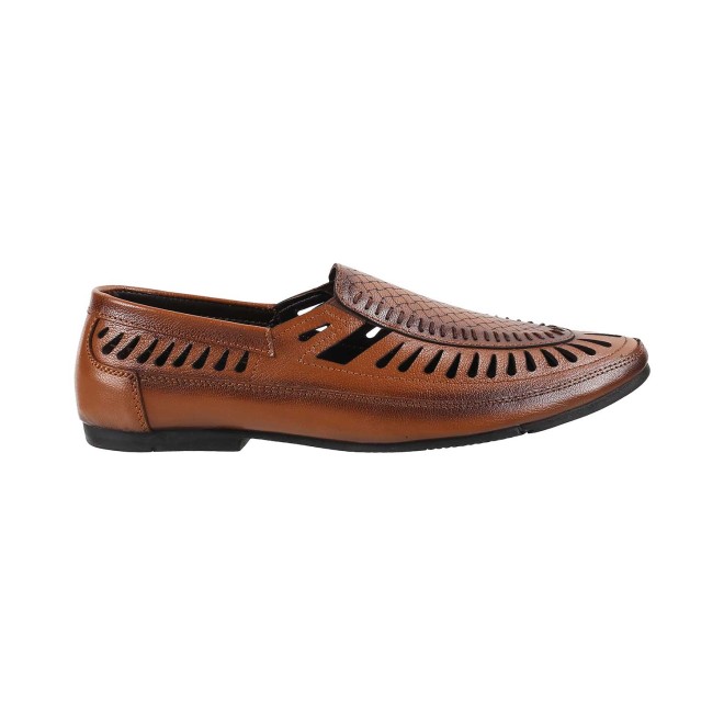 Mochi Men Tan Casual Sandals (SKU: 18-244-23-40)
