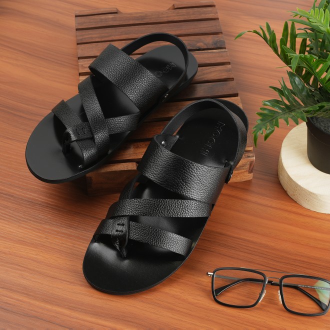 Mochi Men Black Casual Sandals