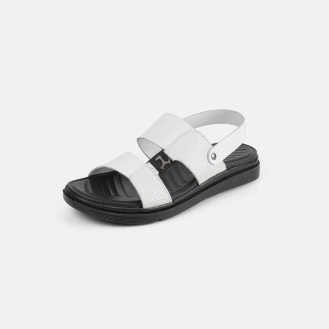 Mochi Men White Casual Sandals (SKU: 18-626-16-40)