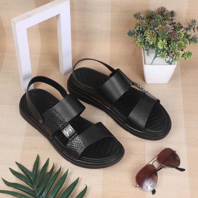 Mochi Men Black Casual Sandals
