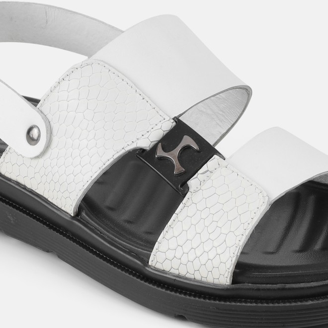 Mochi Men White Casual Sandals (SKU: 18-626-16-40)
