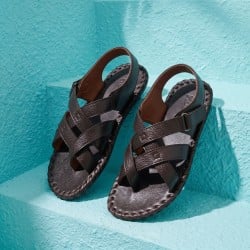 Mochi Men Brown Casual Sandals
