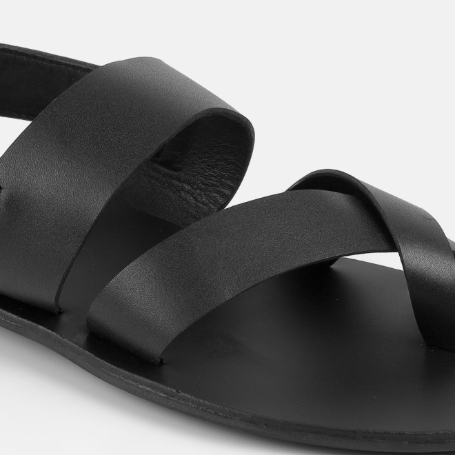 Mochi Men Black Casual Sandals (SKU: 18-809974-11-41)