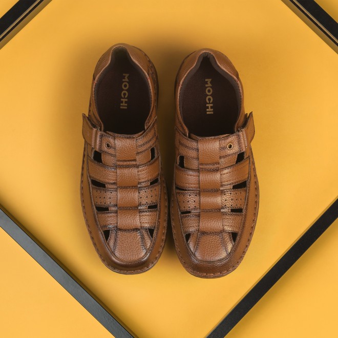 Mochi Men Tan Casual Sandals