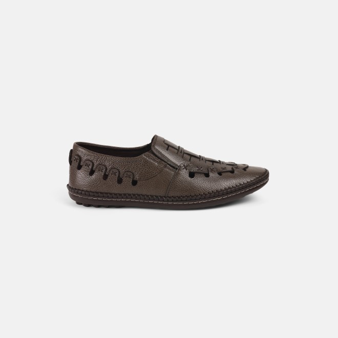 Mochi Men Brown Ethnic Sandals (SKU: 18-969-12-40)