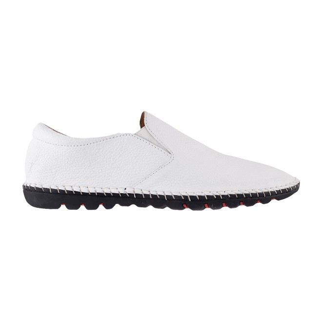 Mochi Men White Casual Moccasin (SKU: 19-3841-16-40)