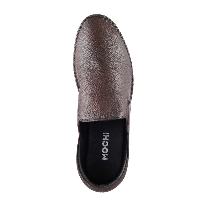 Mochi Men Brown Casual Moccasin (SKU: 19-3841-12-40)