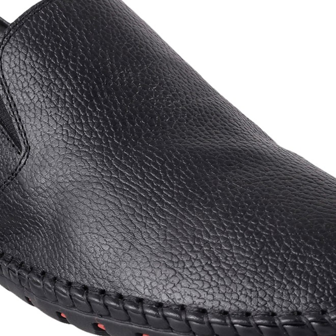 Mochi Men Black Casual Moccasin (SKU: 19-3841L-11-46)