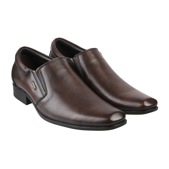 Mochi Men Brown Formal Moccasin