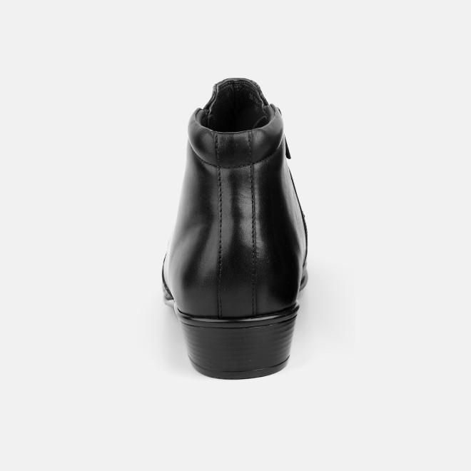 Mochi Men Black Formal Boots (SKU: 19-769-11-40)