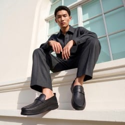 Mochi Men Black Casual Loafers
