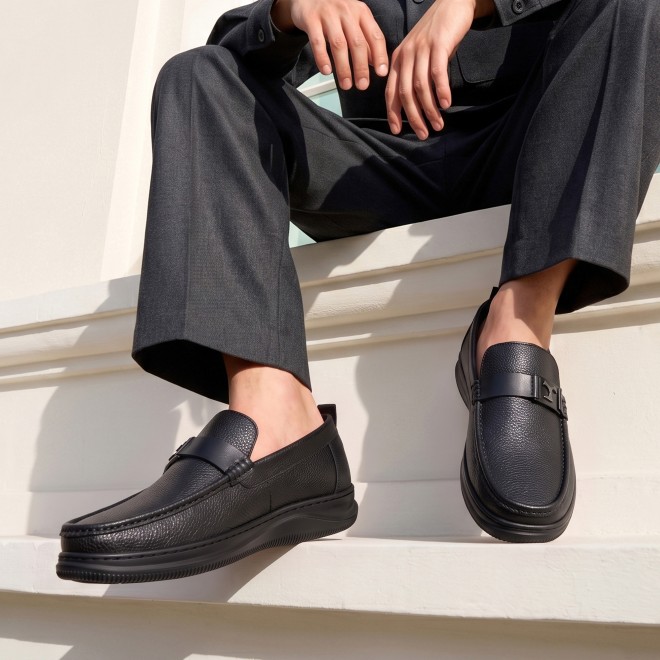 Mochi Men Black Casual Loafers (SKU: 19-865-11-40)
