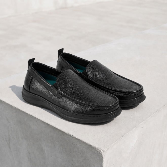 Mochi Men Black Casual Loafers (SKU: 19-866-11-40)