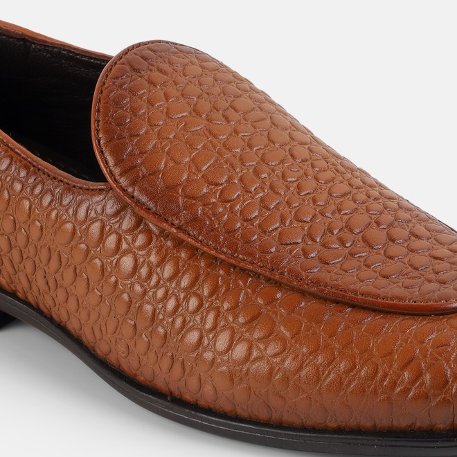 Mochi Men Tan Formal Moccasin (SKU: 19-887-23-40)