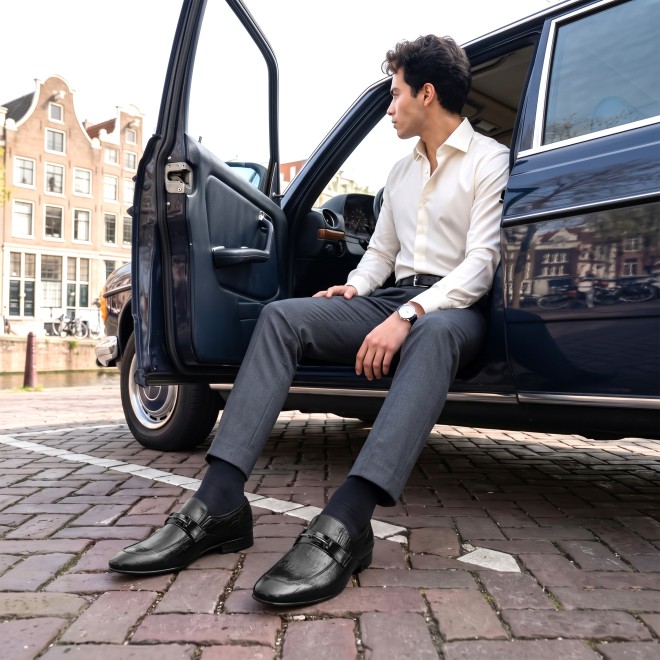 Mochi Men Black Formal Moccasin (SKU: 19-953-11-39)