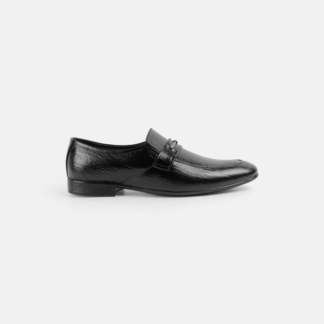 Mochi Men Black Formal Moccasin (SKU: 19-953-11-39)