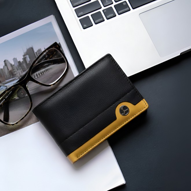 Mochi Men Black Wallet