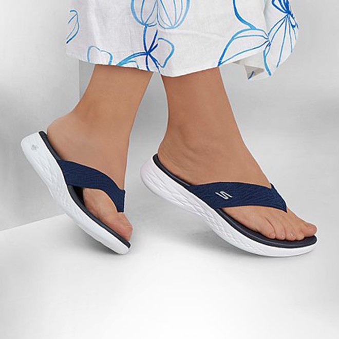 Skechers Women Blue-navy Sports Slippers (SKU: 239-8965410-17-6)