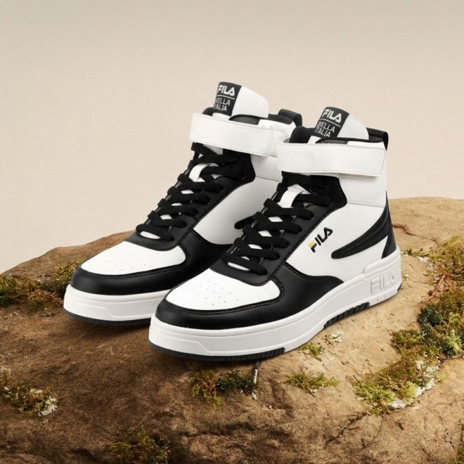 Fila Men White-black Sports Sneakers