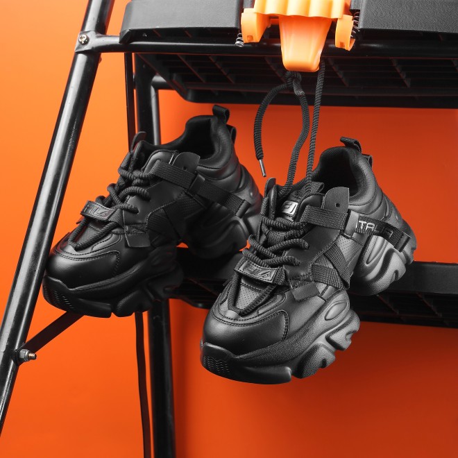 Envi Halli Black Sneakers