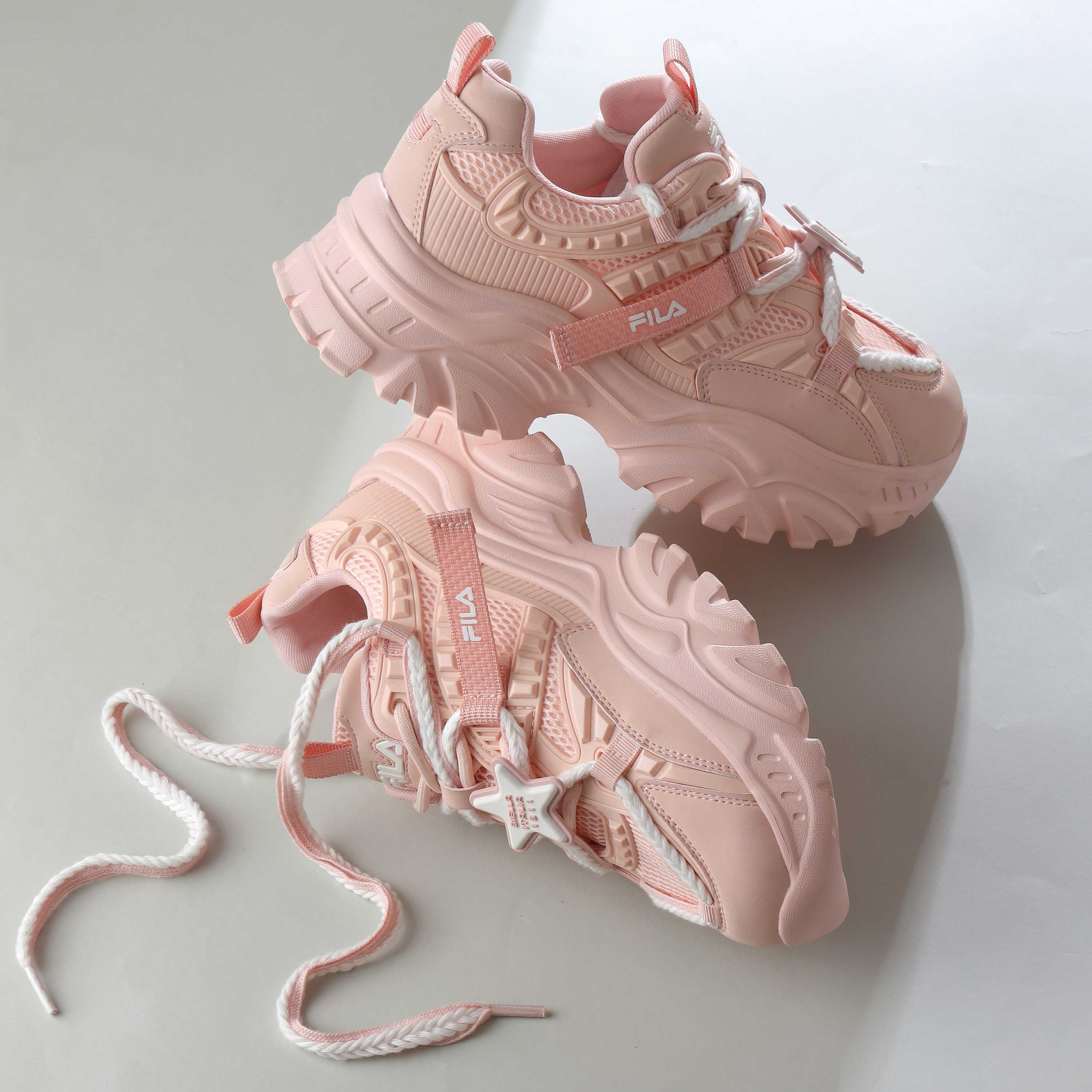 Fila Women Pink Sports Sneakers (SKU: 25-11011293-24-4)