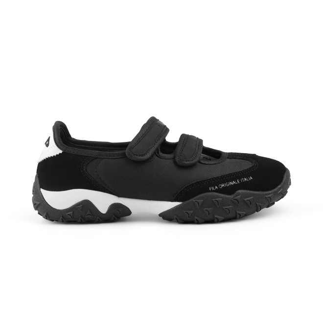 Fila Women Black Sports Walking Shoes (SKU: 25-11011415-11-4)