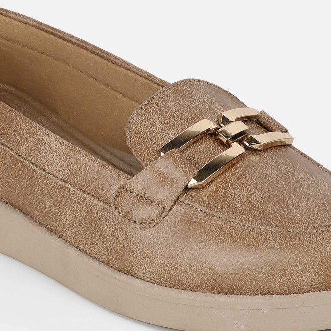 Mochi Women Beige Casual Loafers (SKU: 31-1023-20-36)