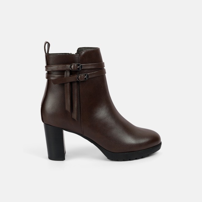 Mochi Women Brown Party Boots (SKU: 31-1029-12-36)