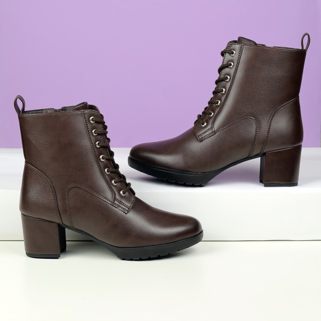 Mochi Women Brown Party Boots