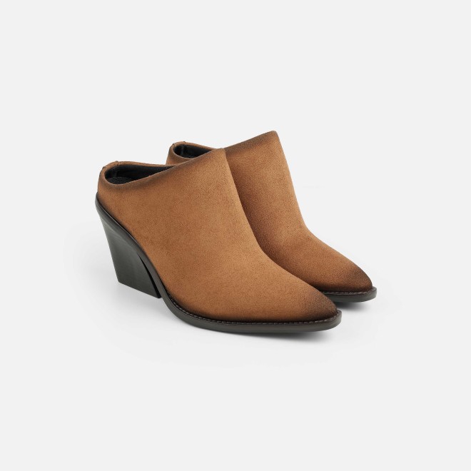Mochi Women Tan Party Boots (SKU: 31-1051-23-37)