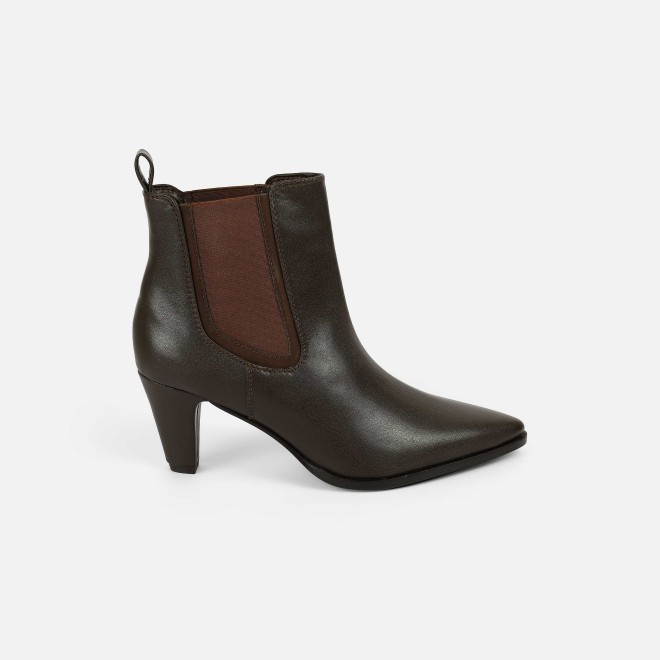 Mochi Women Brown Party Boots (SKU: 31-1075-12-36)