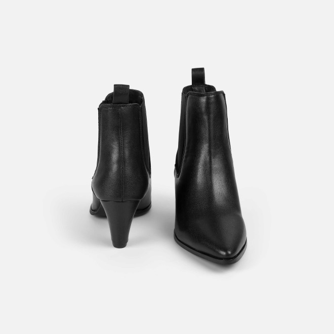 Mochi Women Black Party Boots (SKU: 31-1075-11-36)