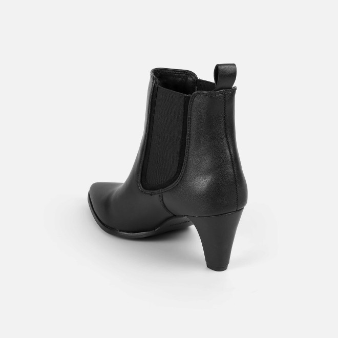 Mochi Women Black Party Boots (SKU: 31-1075-11-36)