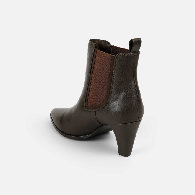 Mochi Women Brown Party Boots (SKU: 31-1075-12-36)