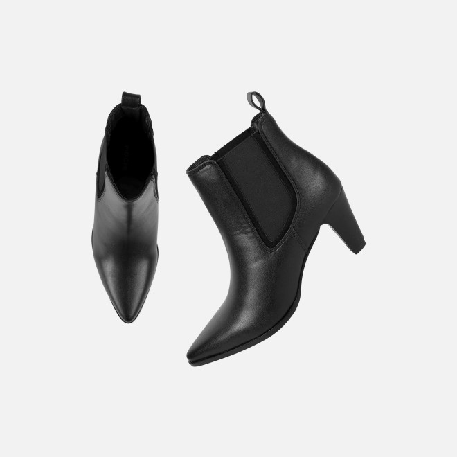 Mochi Women Black Party Boots (SKU: 31-1075-11-36)