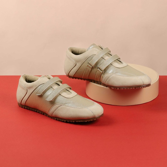 Women Gold Casual Sneakers